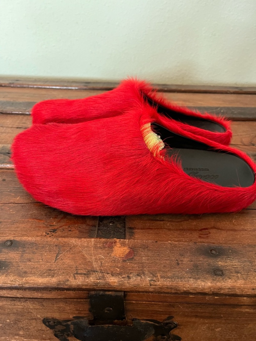 XOBZJH Italy Calfskin red Clog Slide for unisex Luxury... 39